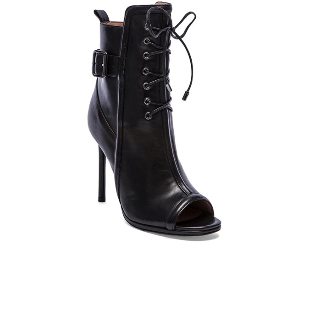 Maggie Bootie in Black
RACHEL ZOE